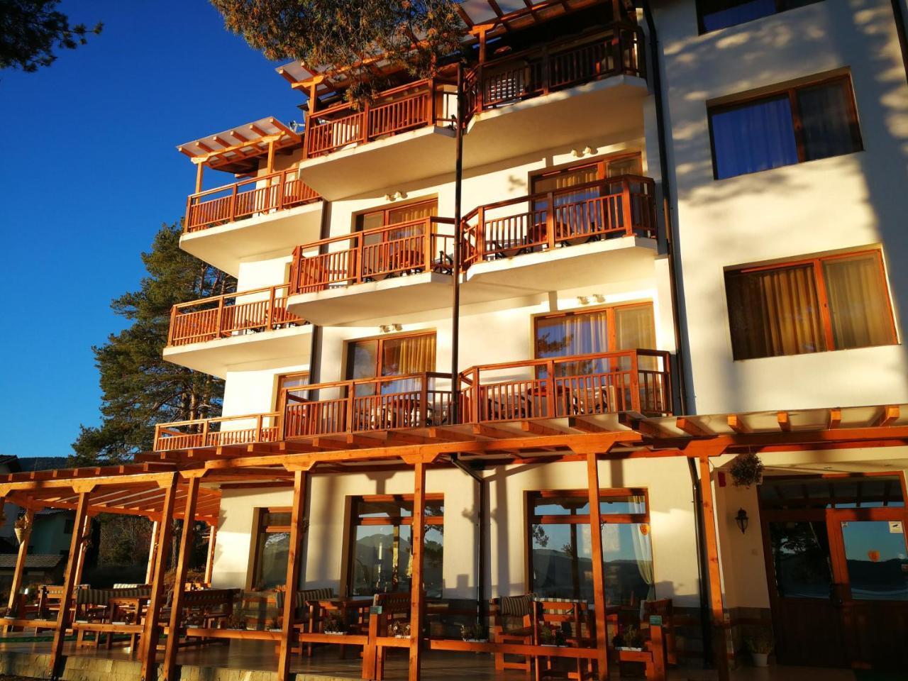Villa Santa Maria Tsigov Chark Exteriör bild